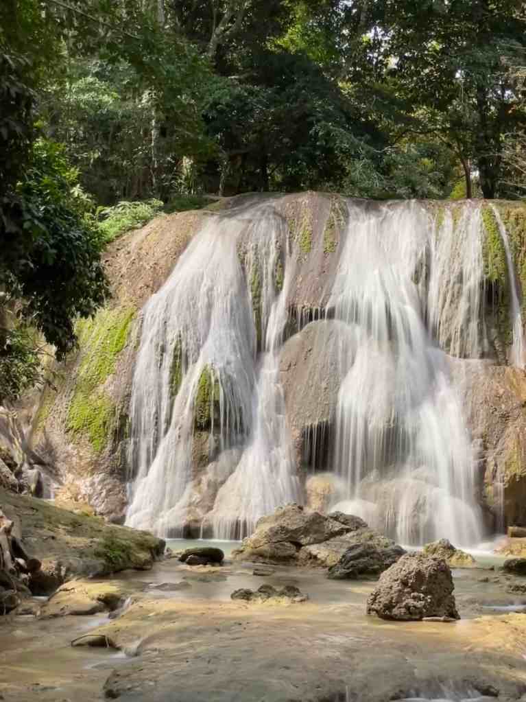 Air Terjun Oenesu