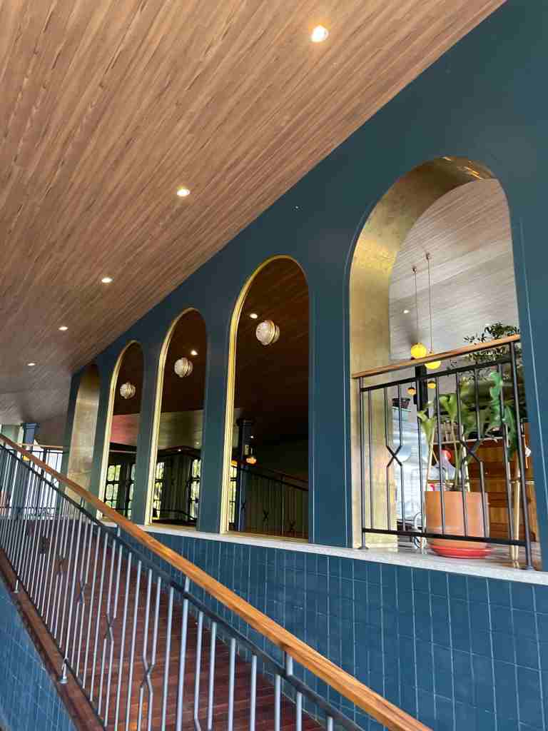 Resto - The House Tour Hotel Uphill