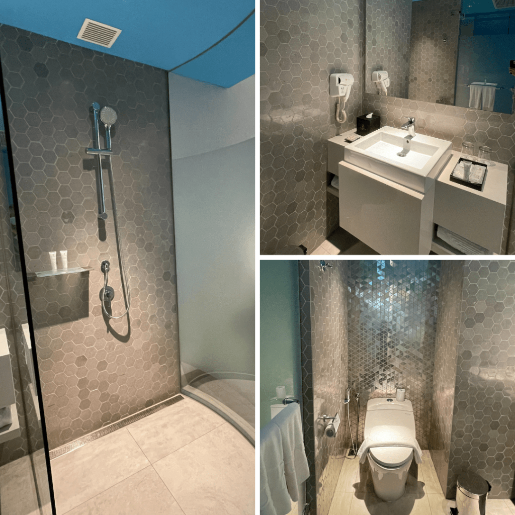 Bathroom - Designer Room, Nuanza Hotel | www.jastitahn.com