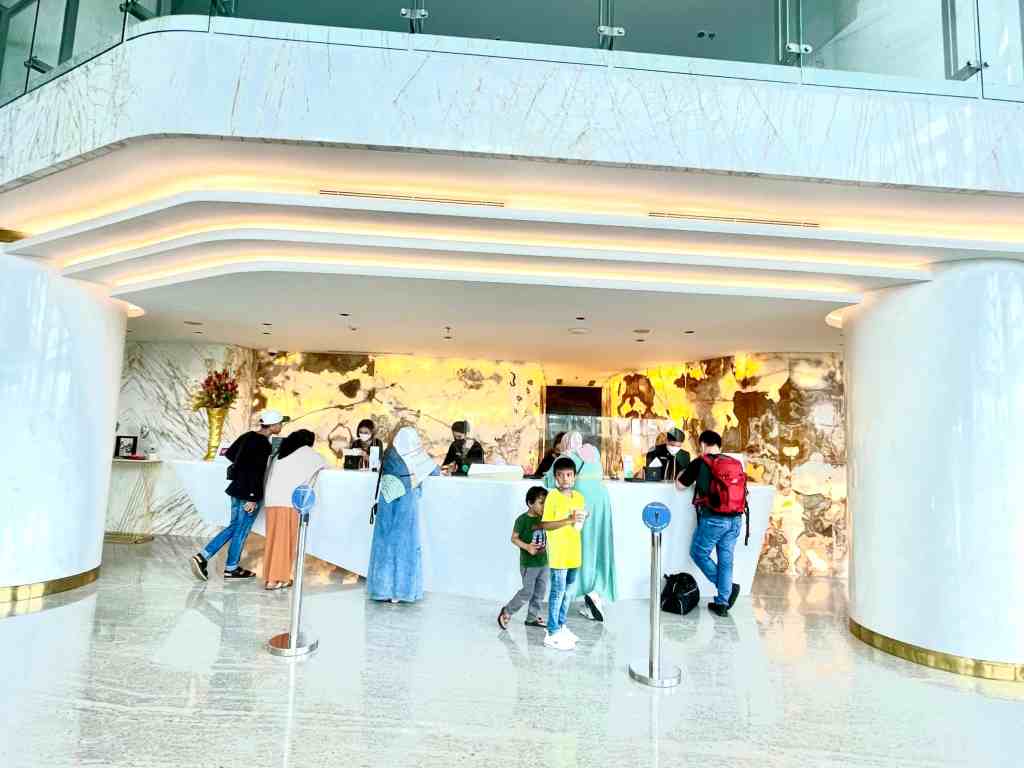 Area Resepsionis - Nuanza Hotel | www.jastitahn.com