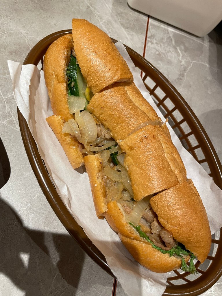 Bahn Mi - Kuliner Khas Vietnam